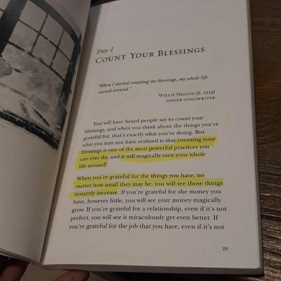 THE MAGIC BY RHONDA BYNE BOOK - Picture 5 of 5